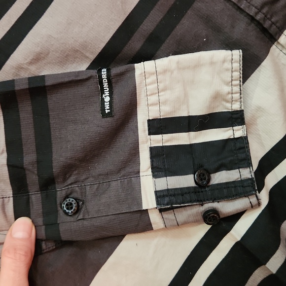 The Hundreds striped button down shirt size medium - Picture 5 of 8